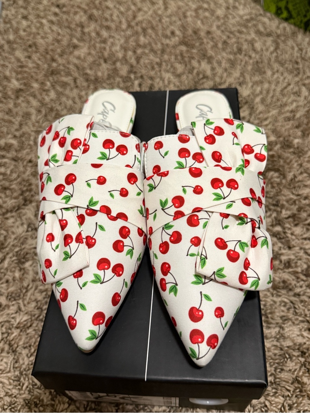 Cape Robbin Cherry Print Pointed Toe Slip-On Mules - White/Red